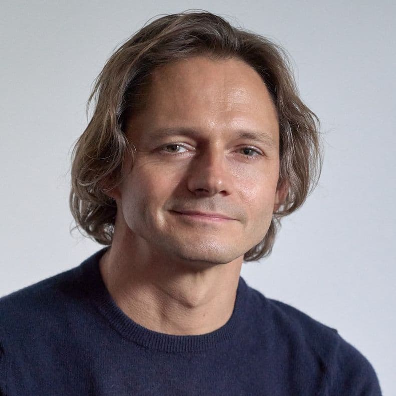 Giulio Xhaet